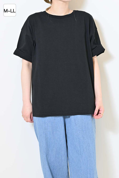 ワイドな無地TEE