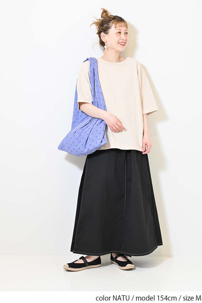 ワイドな無地TEE