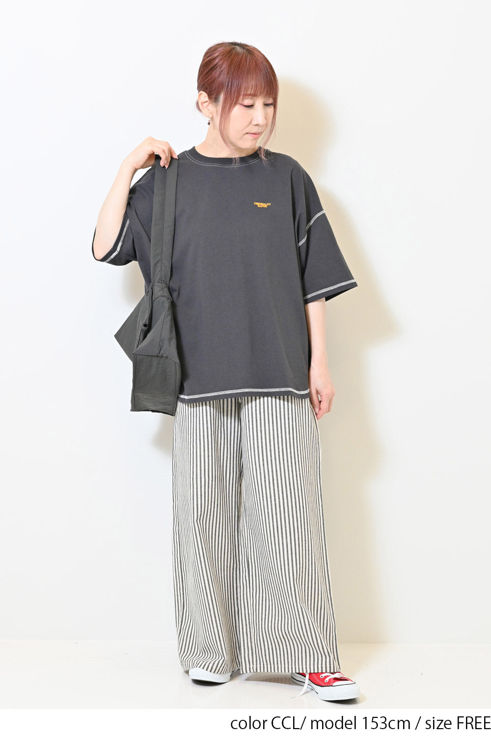 ≪SALE≫Color-Blocked Stitch Back Print Tee