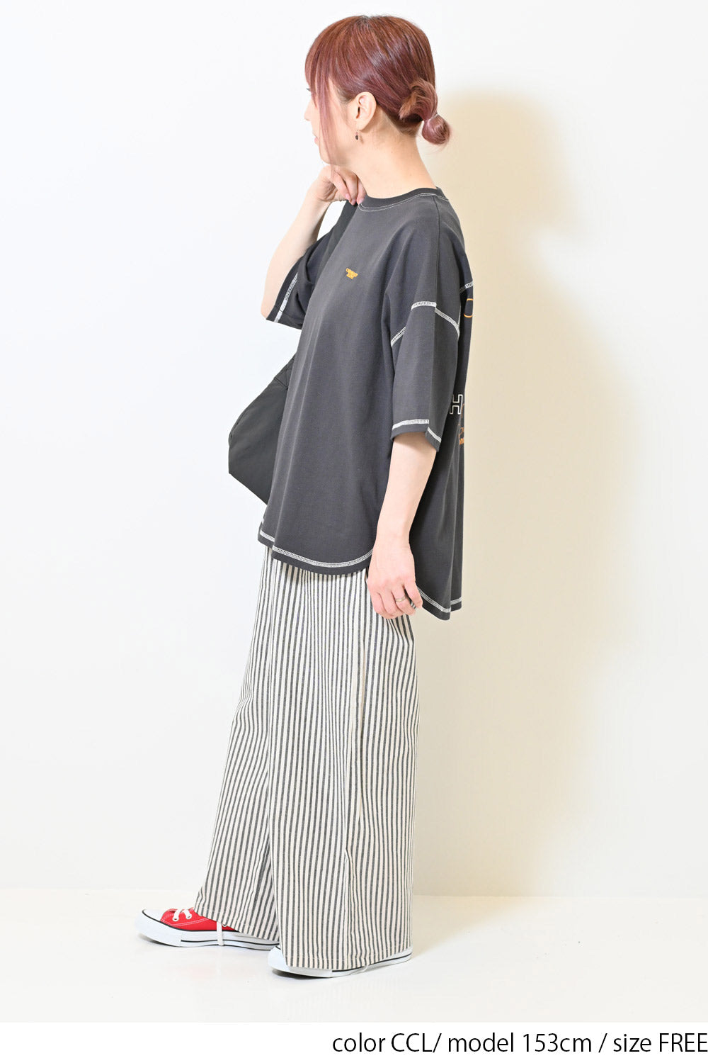 ≪SALE≫Color-Blocked Stitch Back Print Tee