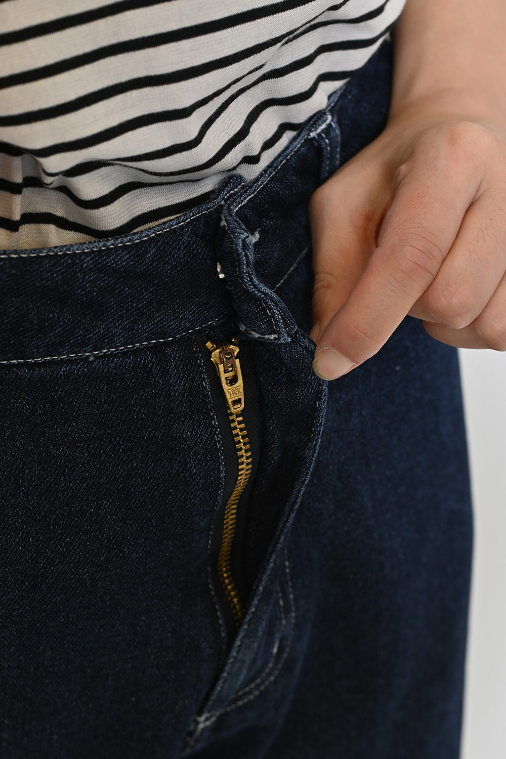 ≪SALE≫【charmmy】Heart Stitch Denim Pants