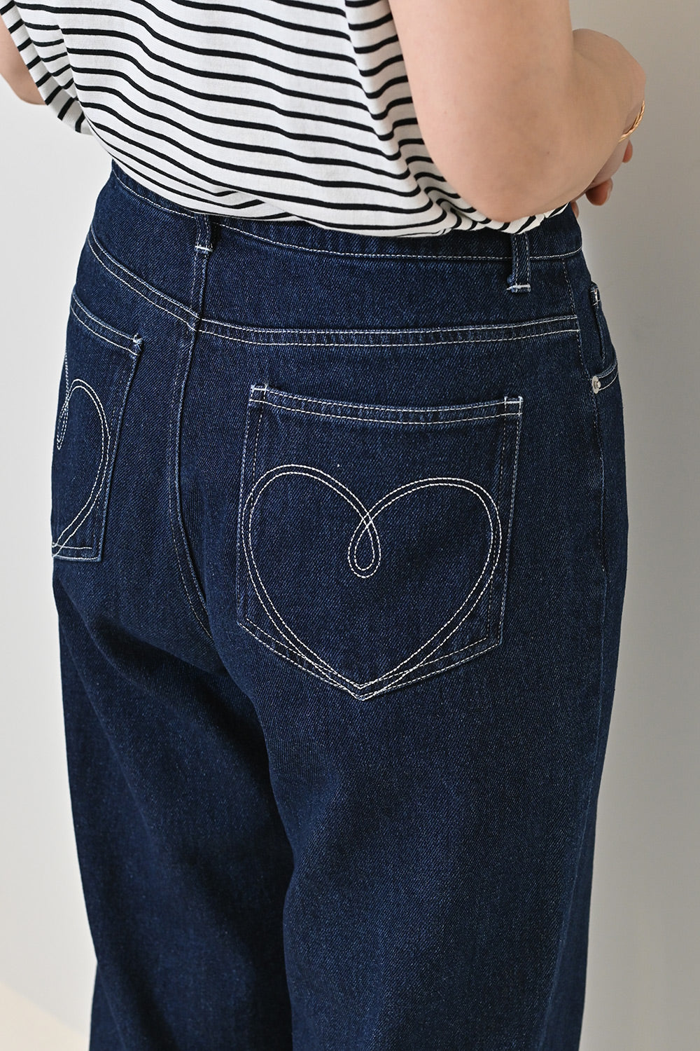 ≪SALE≫【charmmy】Heart Stitch Denim Pants