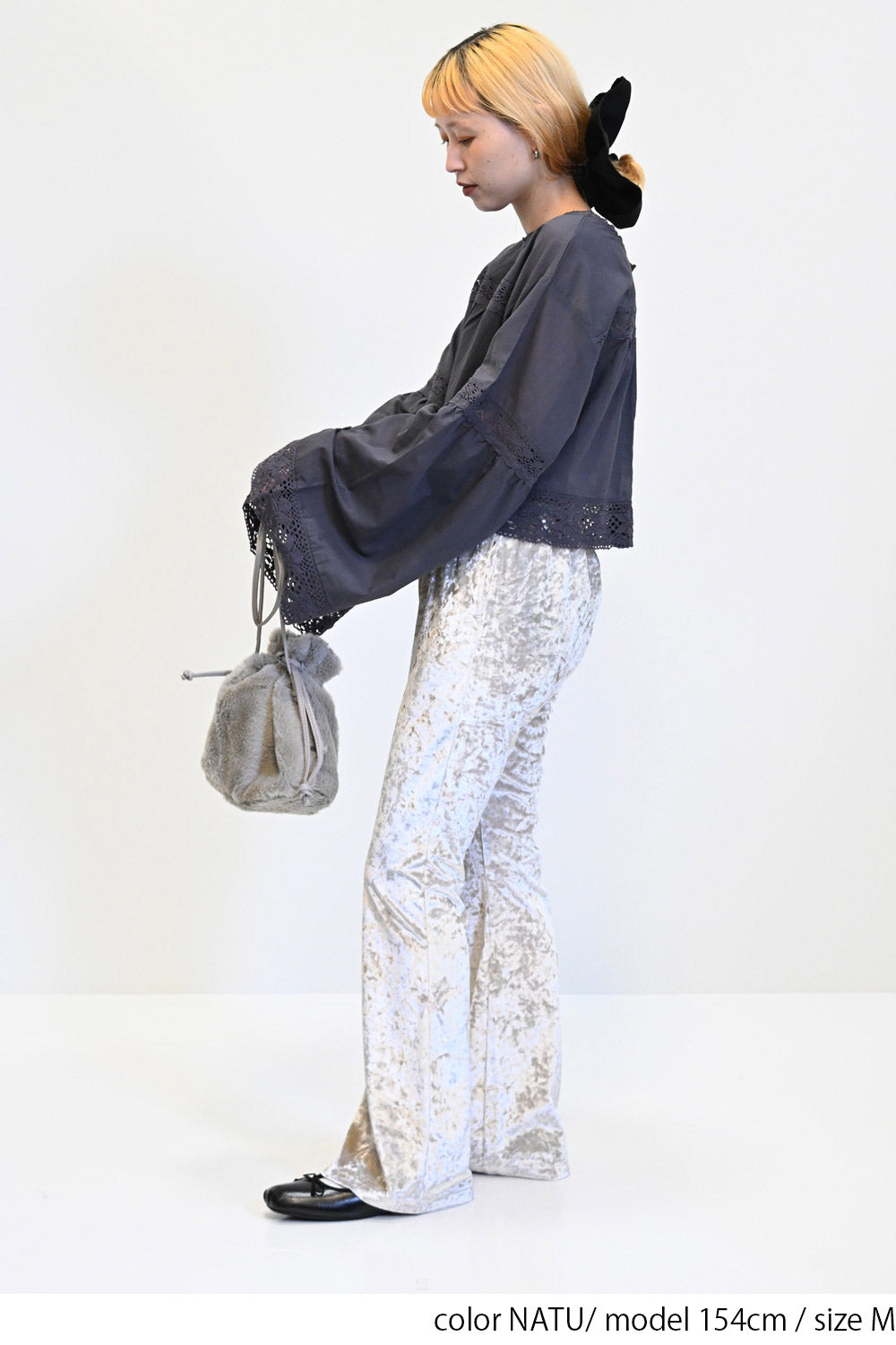 ≪SALE≫Velour Flare Pants