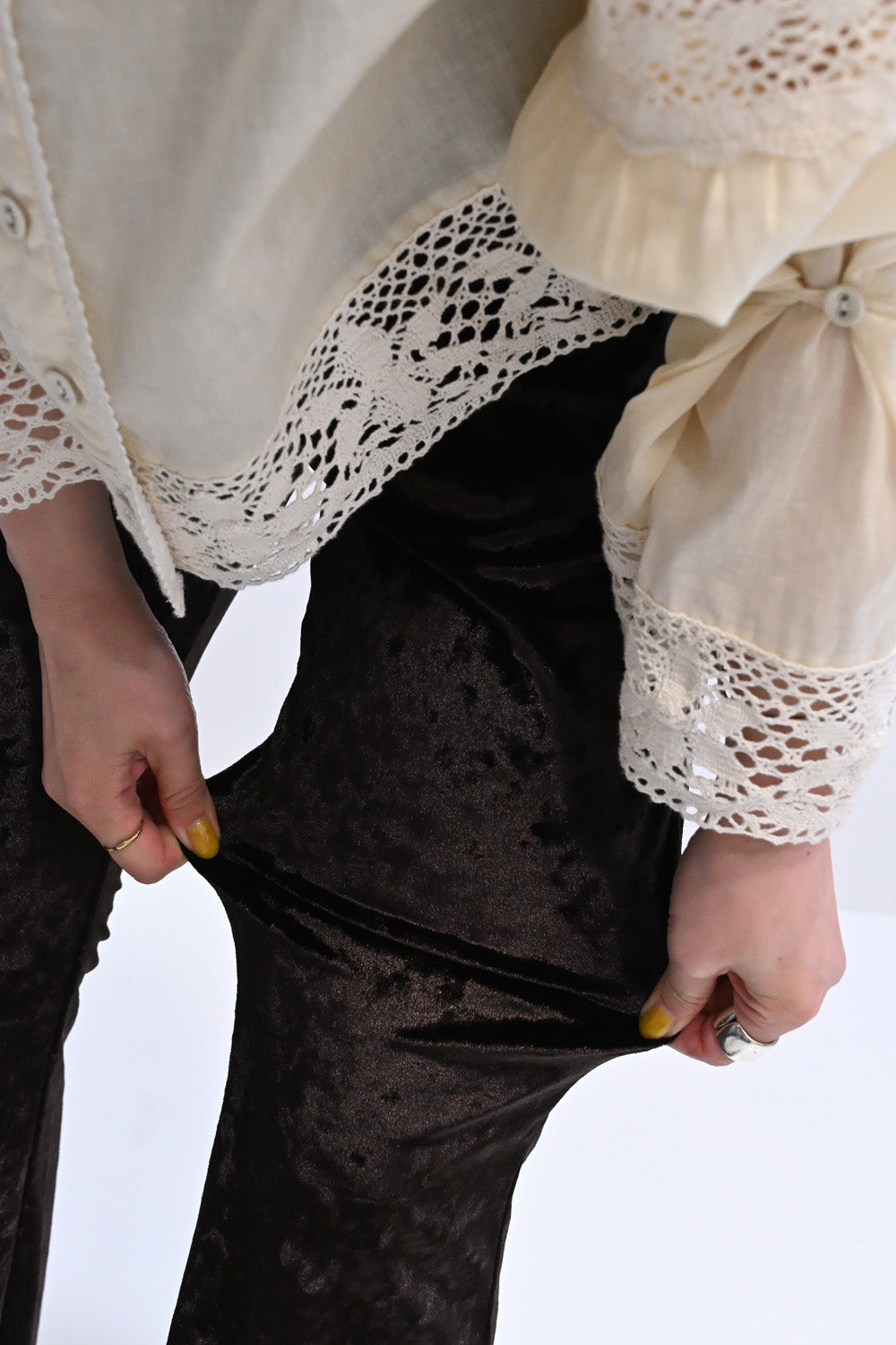 ≪SALE≫Velour Flare Pants