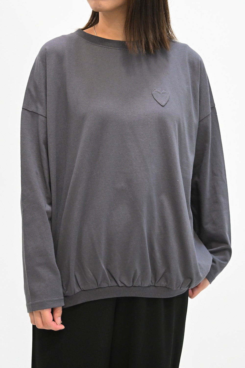 ≪SALE≫ Gathered Hem Long Sleeve Heart Pocket Pullover