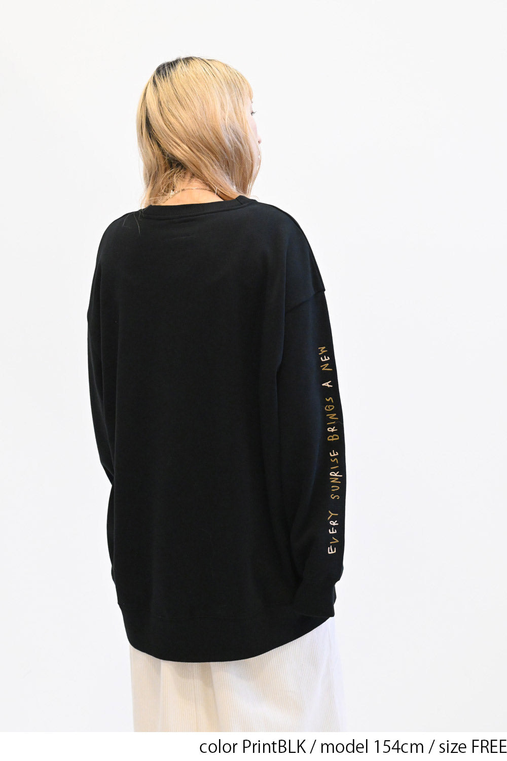 ≪SALE≫Vertical Logo Sleeve Embroidery Pullover