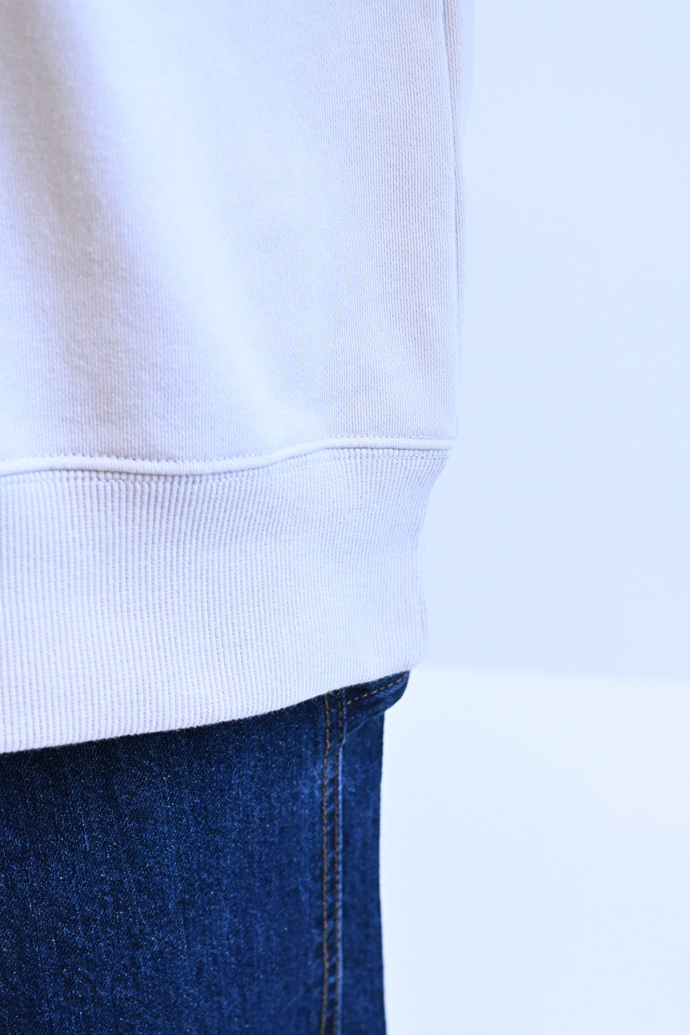 ≪SALE≫Vertical Logo Sleeve Embroidery Pullover