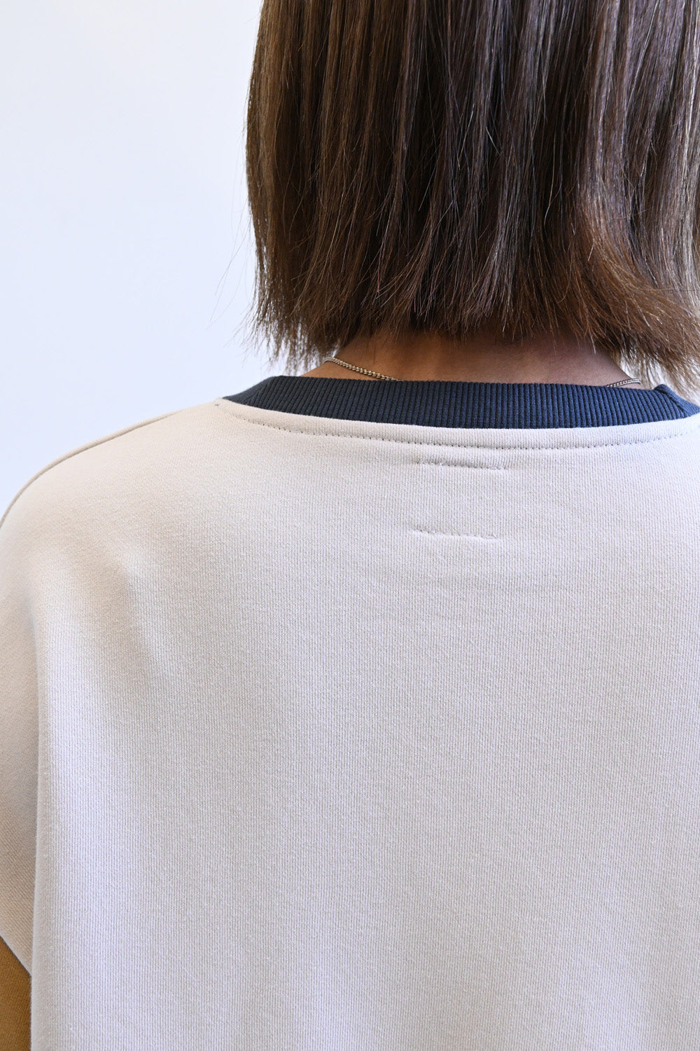 ≪SALE≫Vertical Logo Sleeve Embroidery Pullover