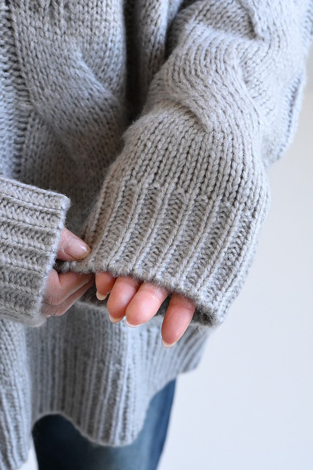 ≪SALE≫V-Neck Thick Cable Pullover