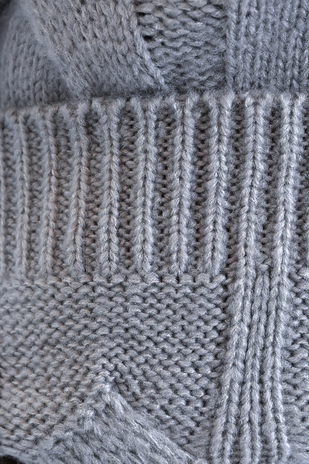 ≪SALE≫V-Neck Thick Cable Pullover