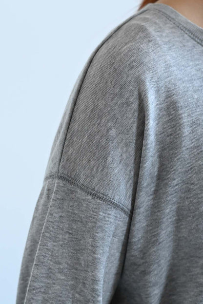 やわらかストレッチ長袖指穴Tee