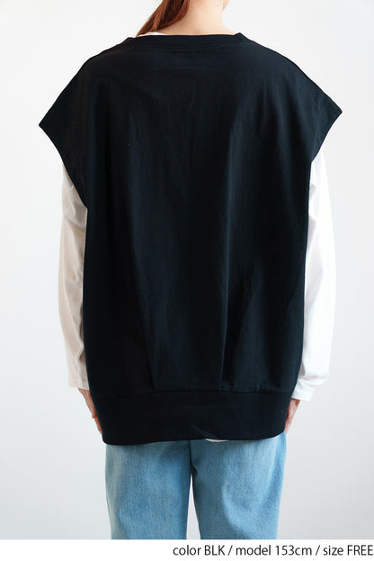  Mini Fleece V-Neck Vest