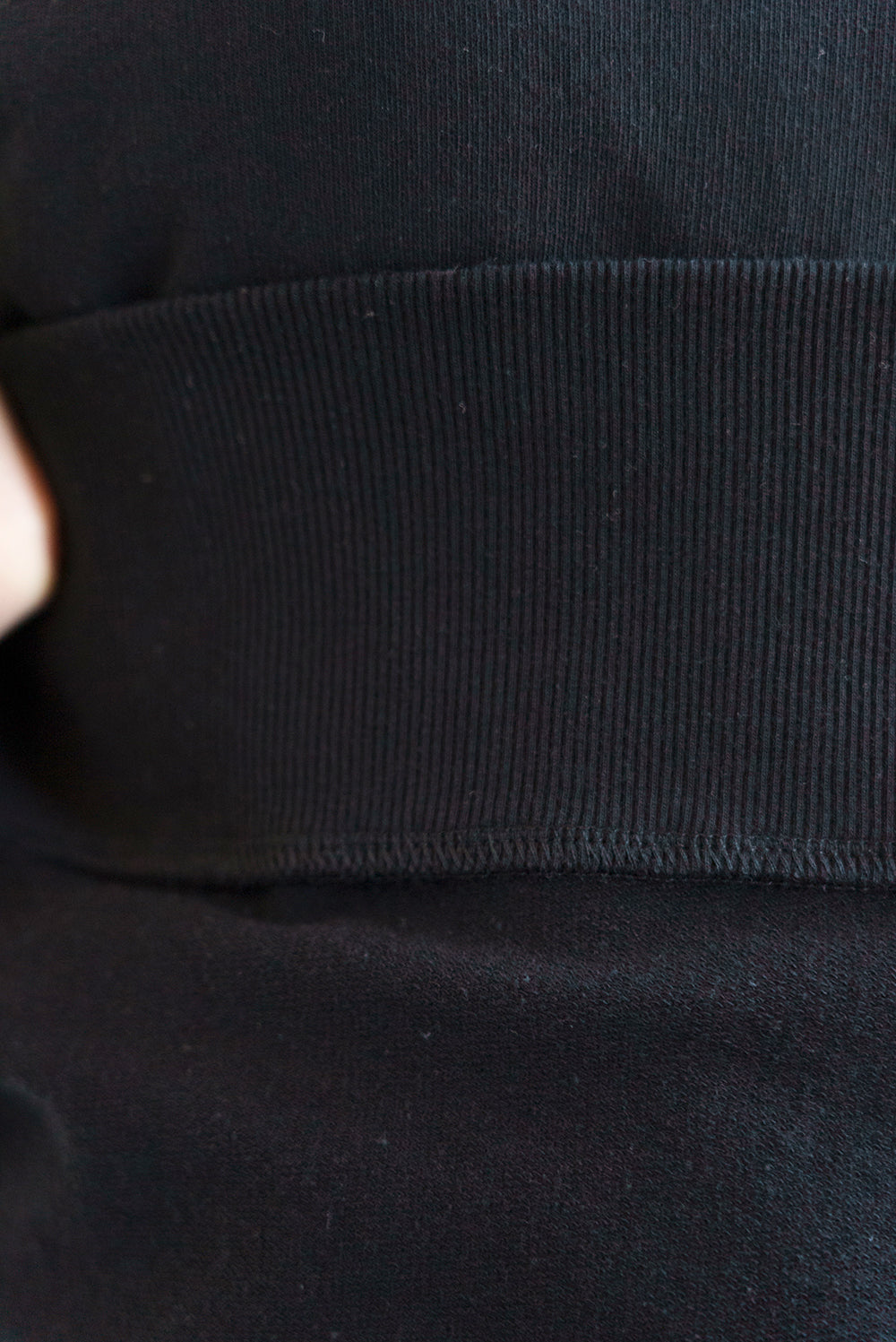  Mini Fleece V-Neck Vest