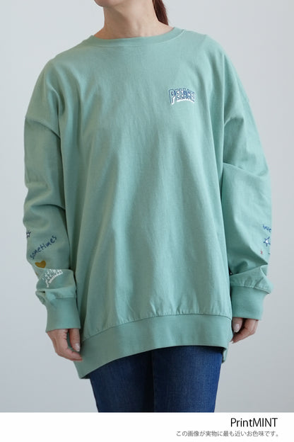 PEEACE!袖刺繍ロンT