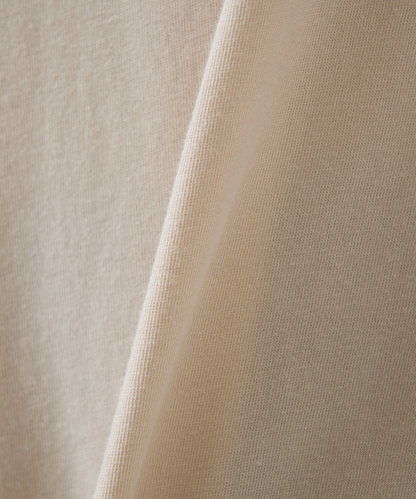 Hem Gathered Heart Pocket Pullover