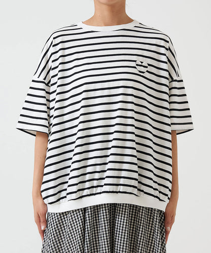 Hem Gathered Heart Pocket Pullover