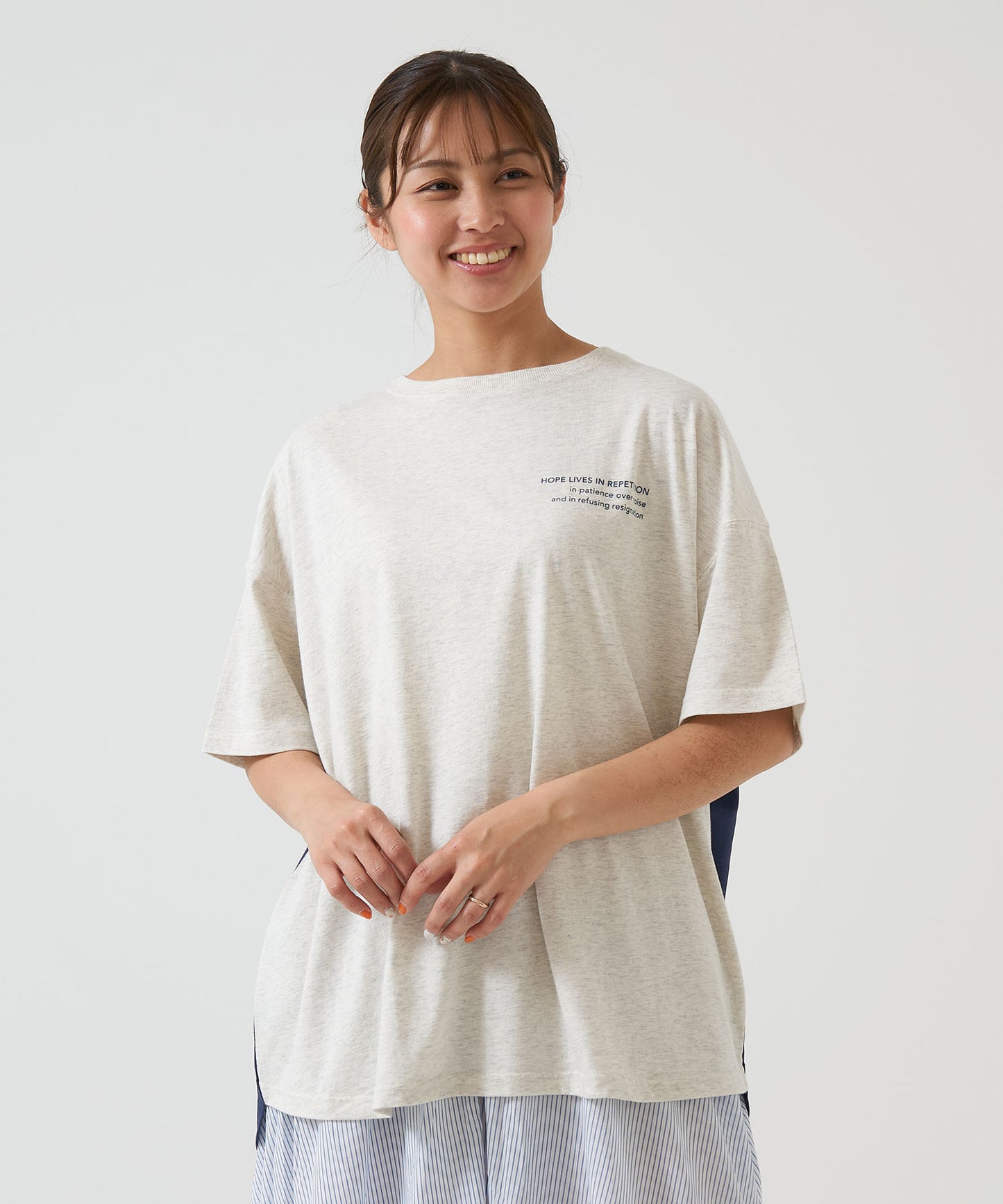 アシメバックロゴ半袖チュニック