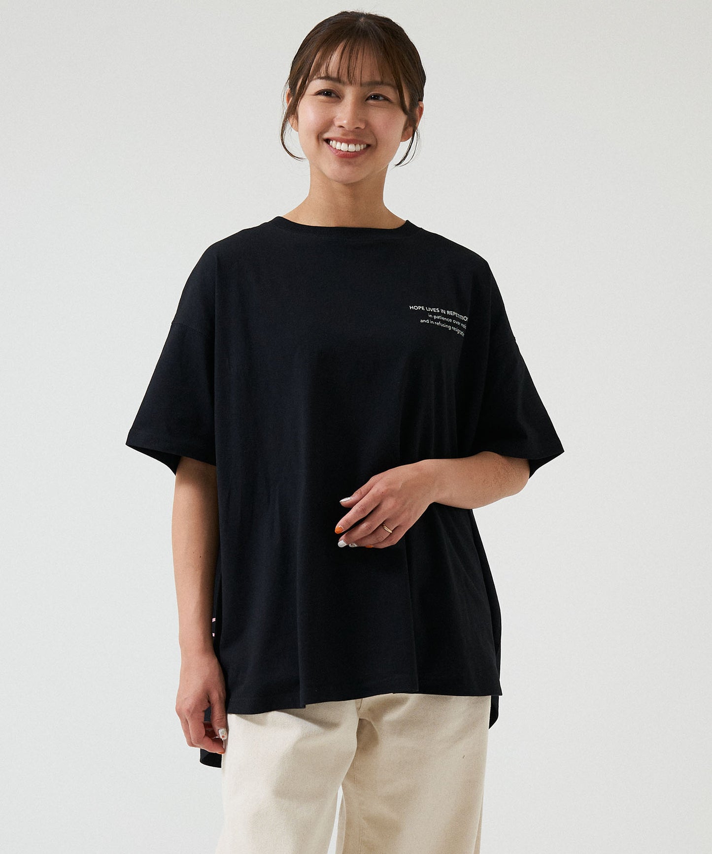 アシメバックロゴ半袖チュニック