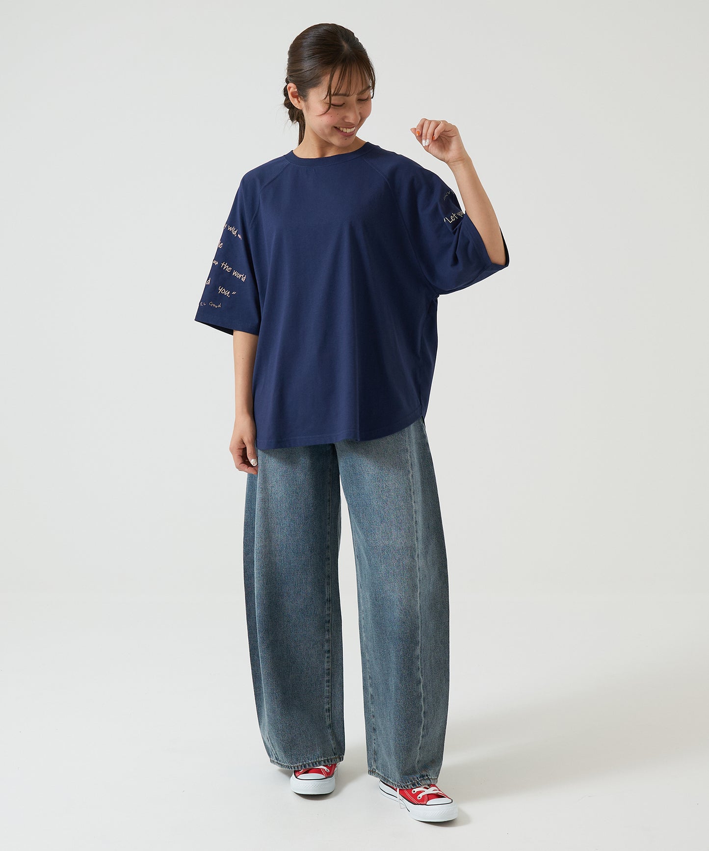 Hem Round Sleeve Embroidery Tunic