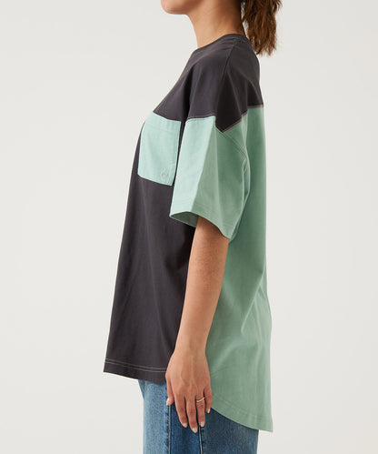 Hem Round Color-Blocked Stitch Tunic