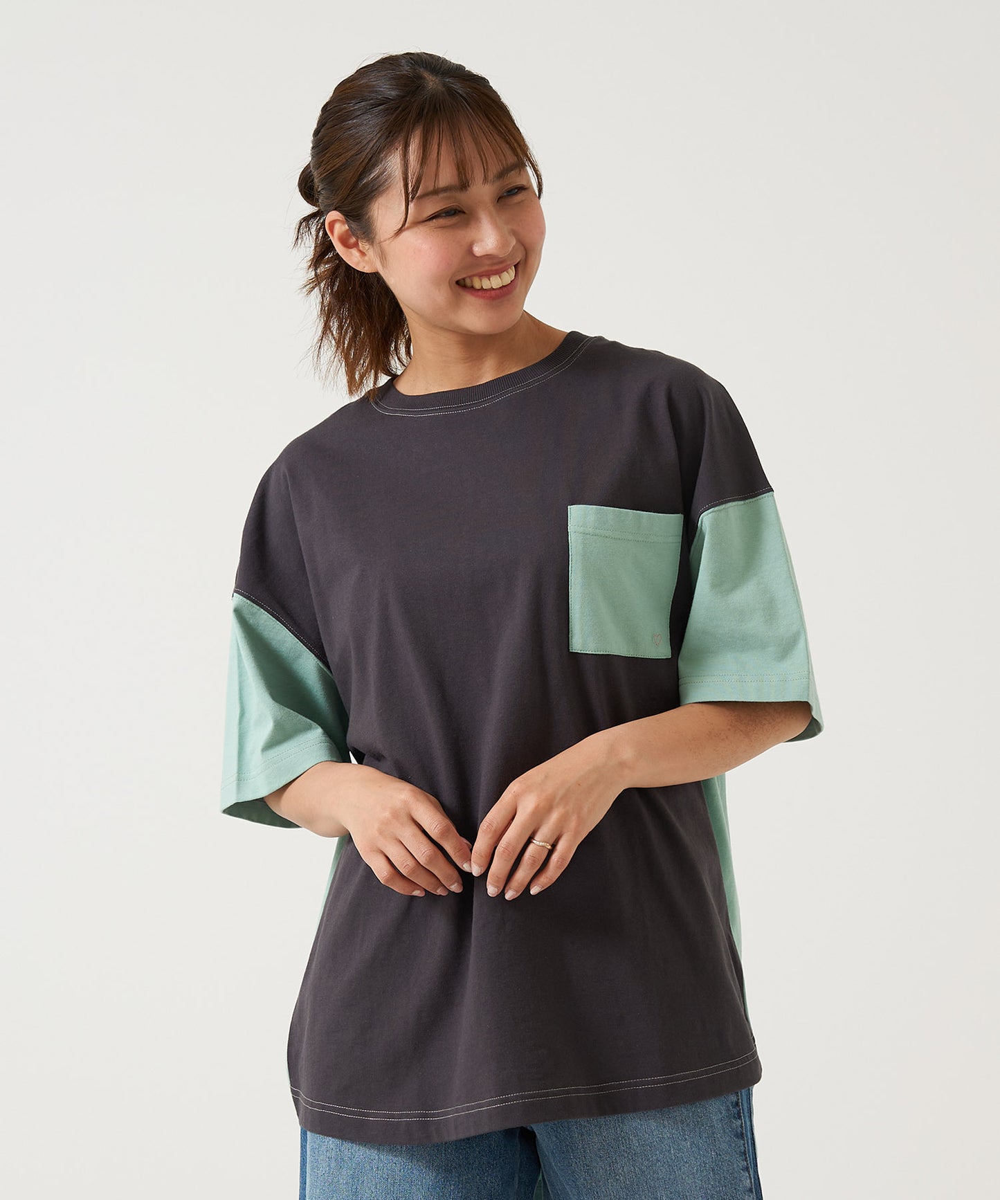 Hem Round Color-Blocked Stitch Tunic