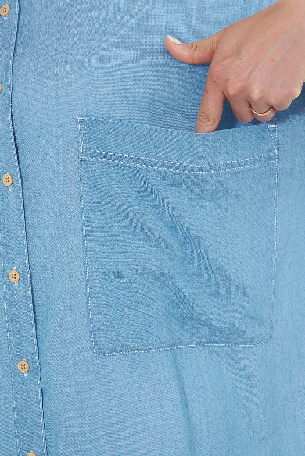 《Coming Soon》Big Pocket Shirt