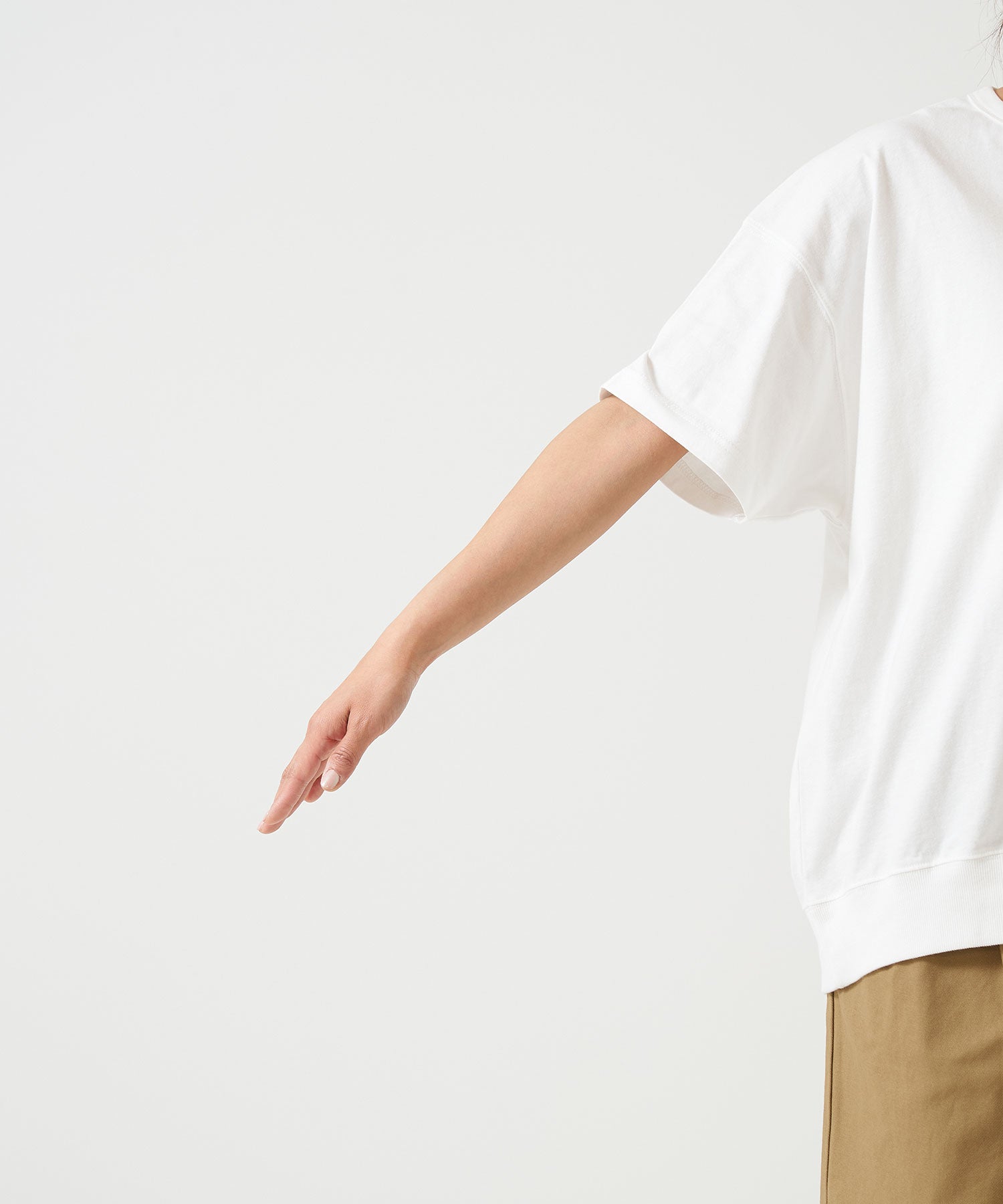 ホワイト / 162cm / FREE