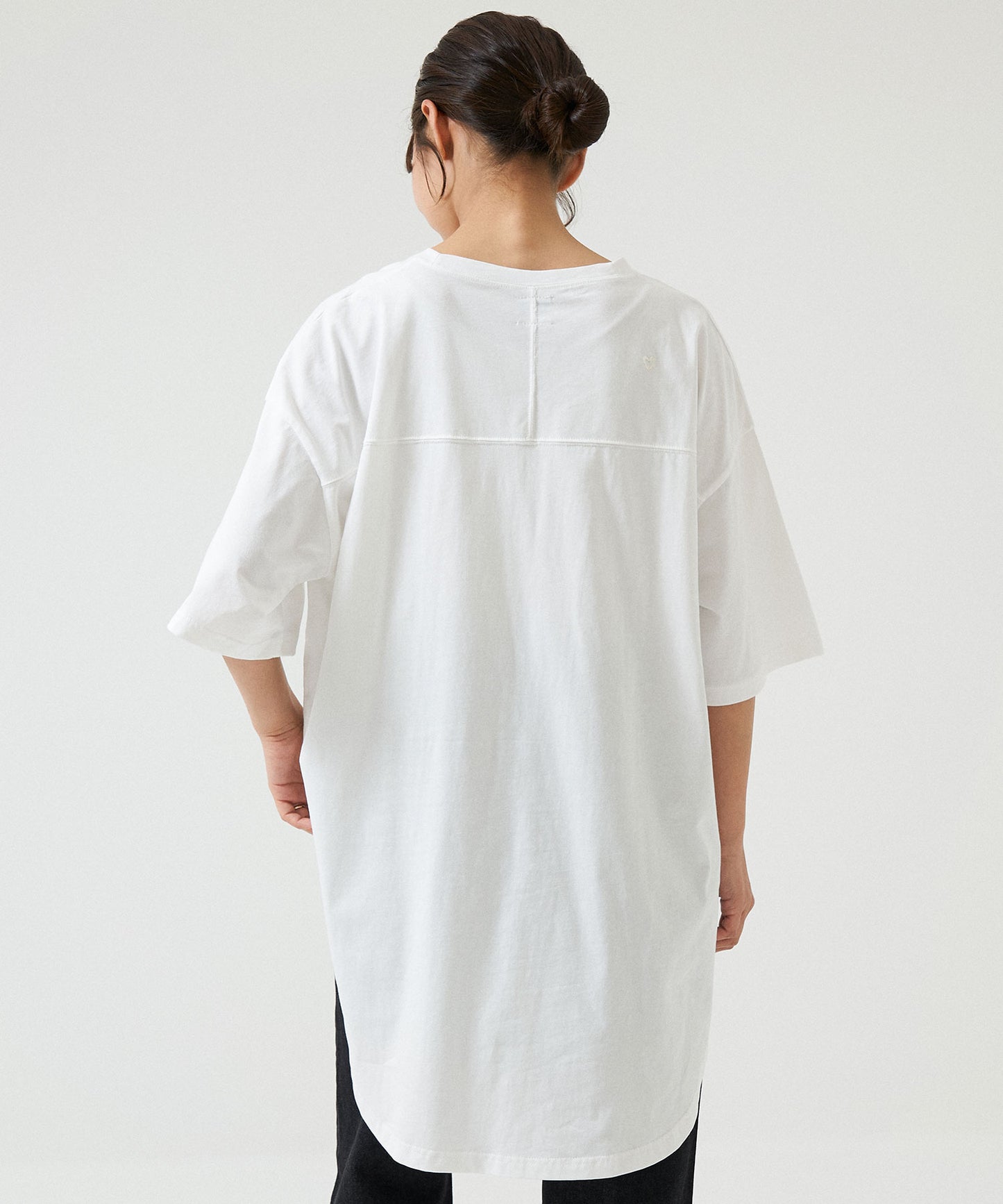 《4月24日入荷》裾ラウンドビッグTEE