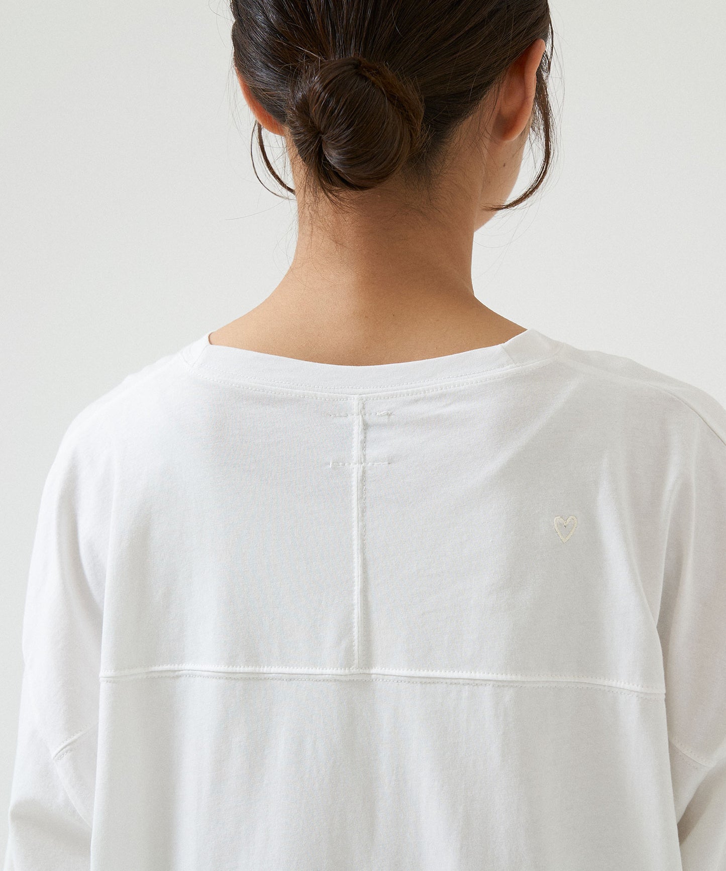 《4月24日入荷》裾ラウンドビッグTEE