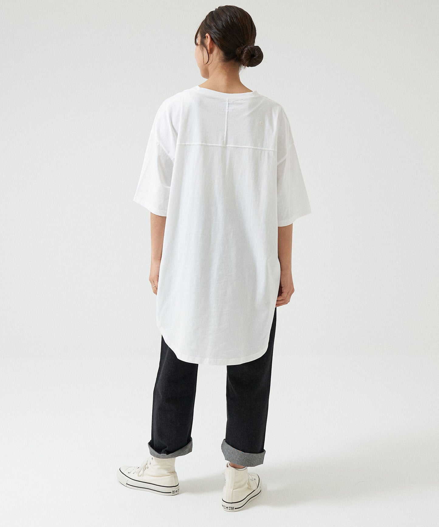 《4月24日入荷》裾ラウンドビッグTEE