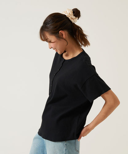 《April 23 Arrival》Eyelet Rib Crew Henley Pullover