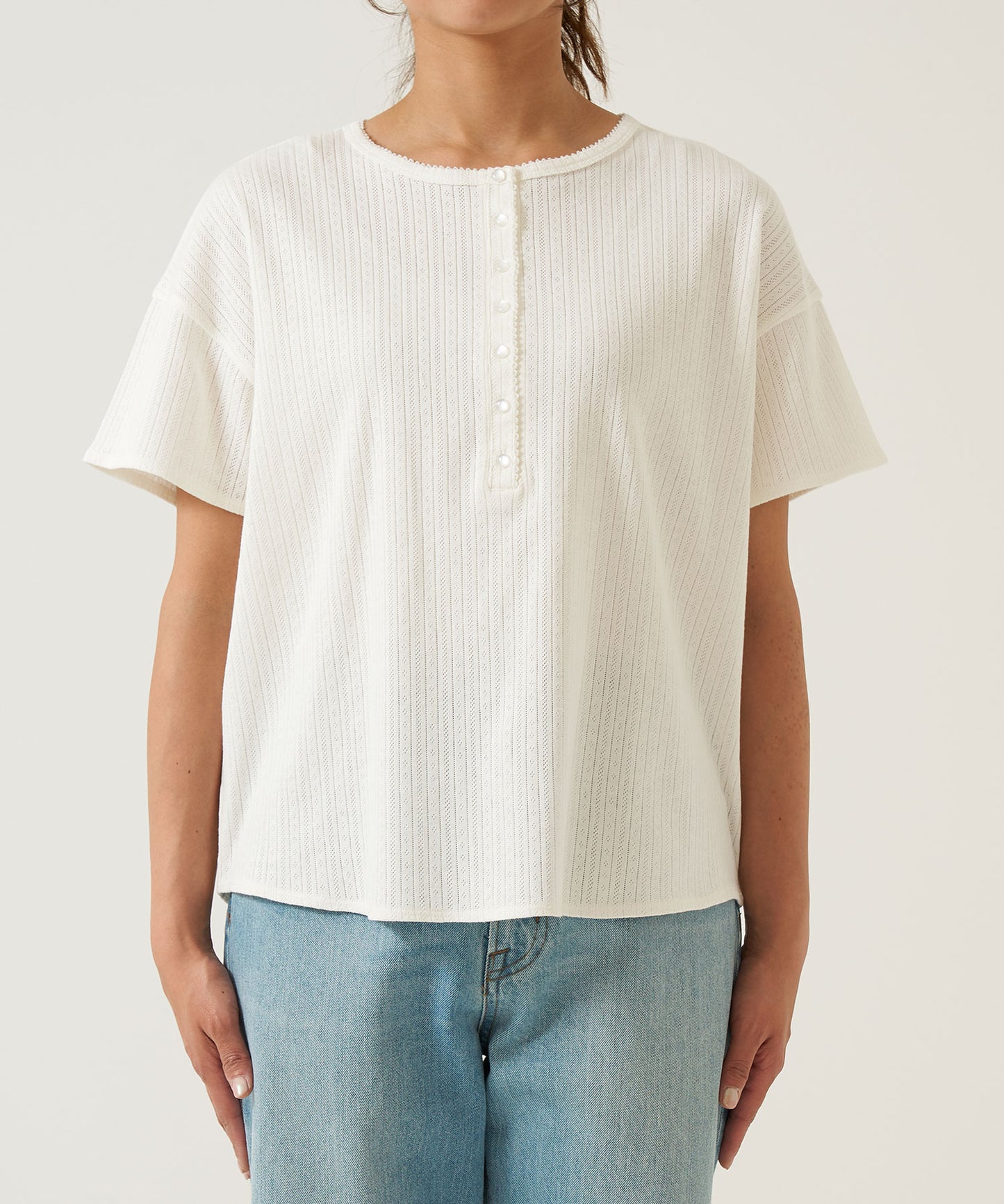《April 23 Arrival》Eyelet Rib Crew Henley Pullover