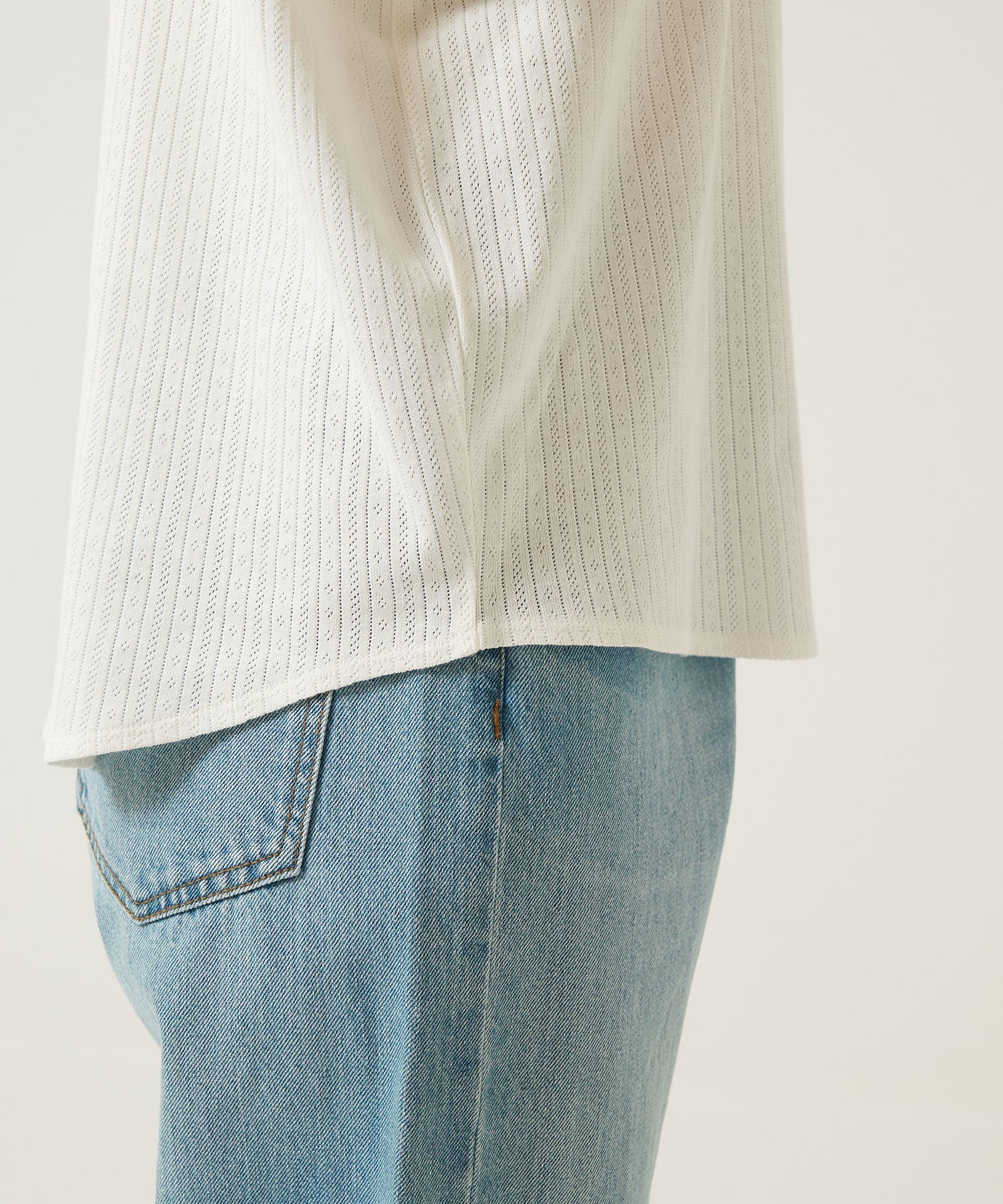 《April 23 Arrival》Eyelet Rib Crew Henley Pullover
