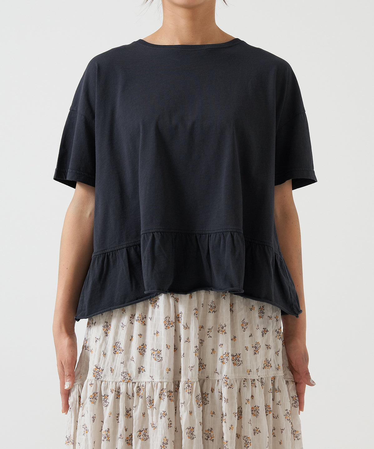 Ruffled Hem Back Design Pullover