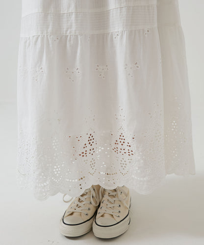 Lace Hem Panel Skirt
