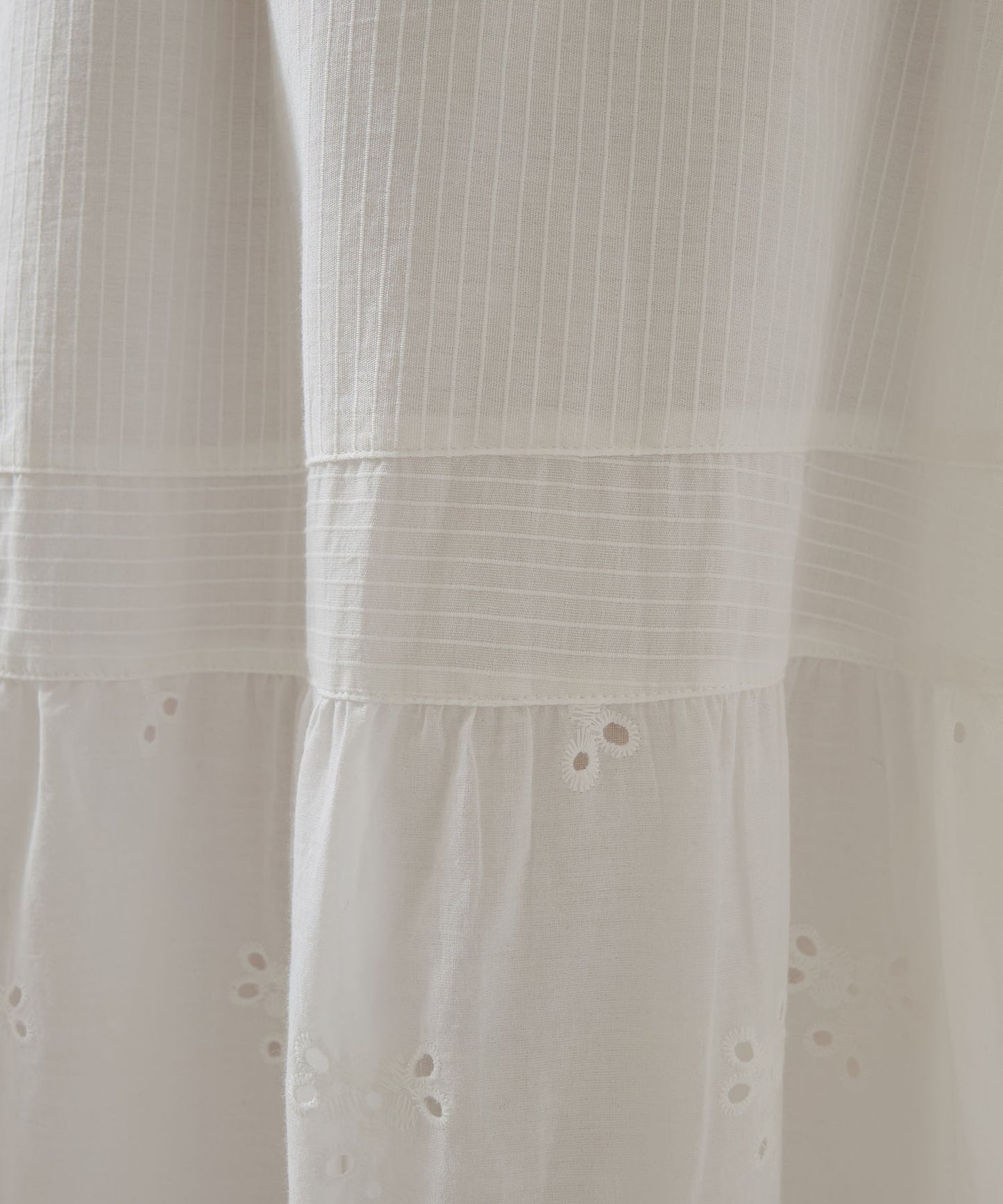 Lace Hem Panel Skirt