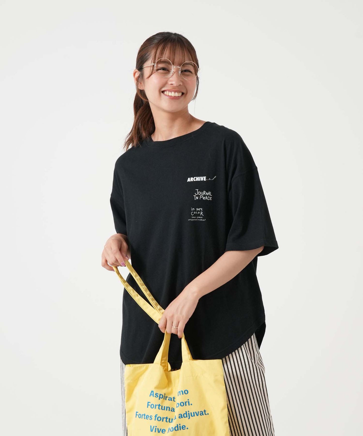 ランダムフォントバックプリントチュニック