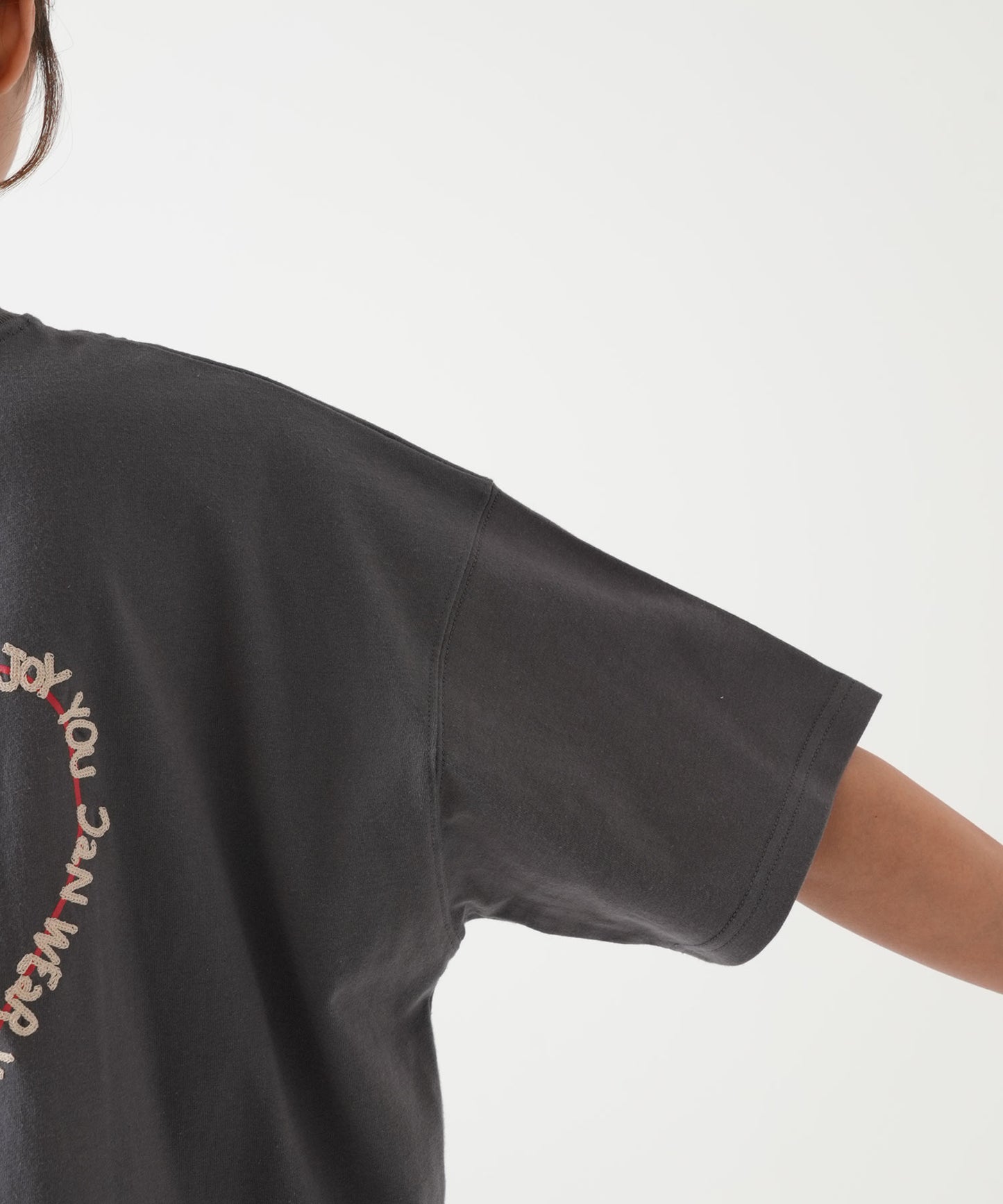 Back embroidered heart tank