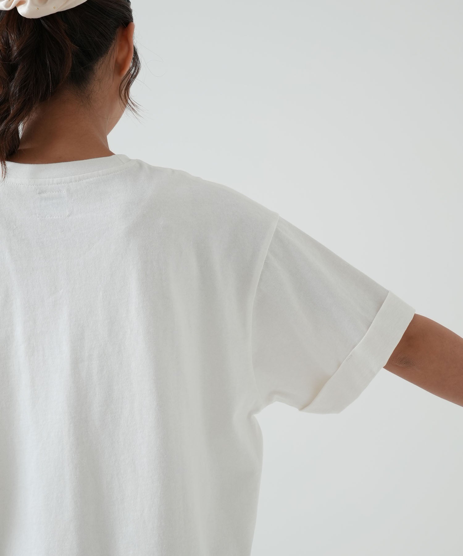 ハート刺繍Tシャツ