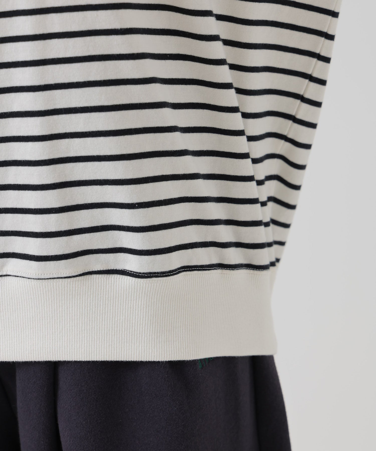 ハート刺繍TEE