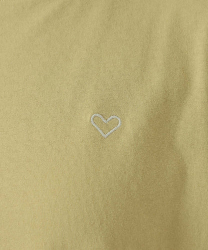 イエロー