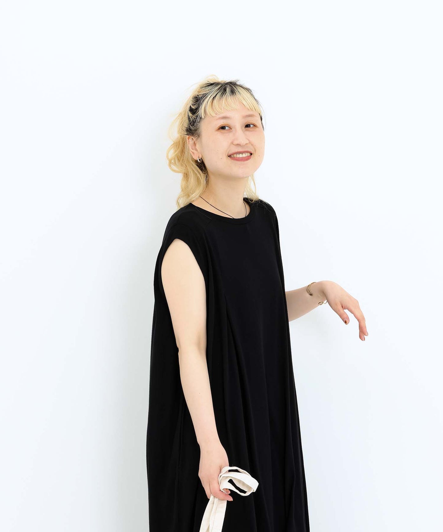 ブラック / 154cm / FREE