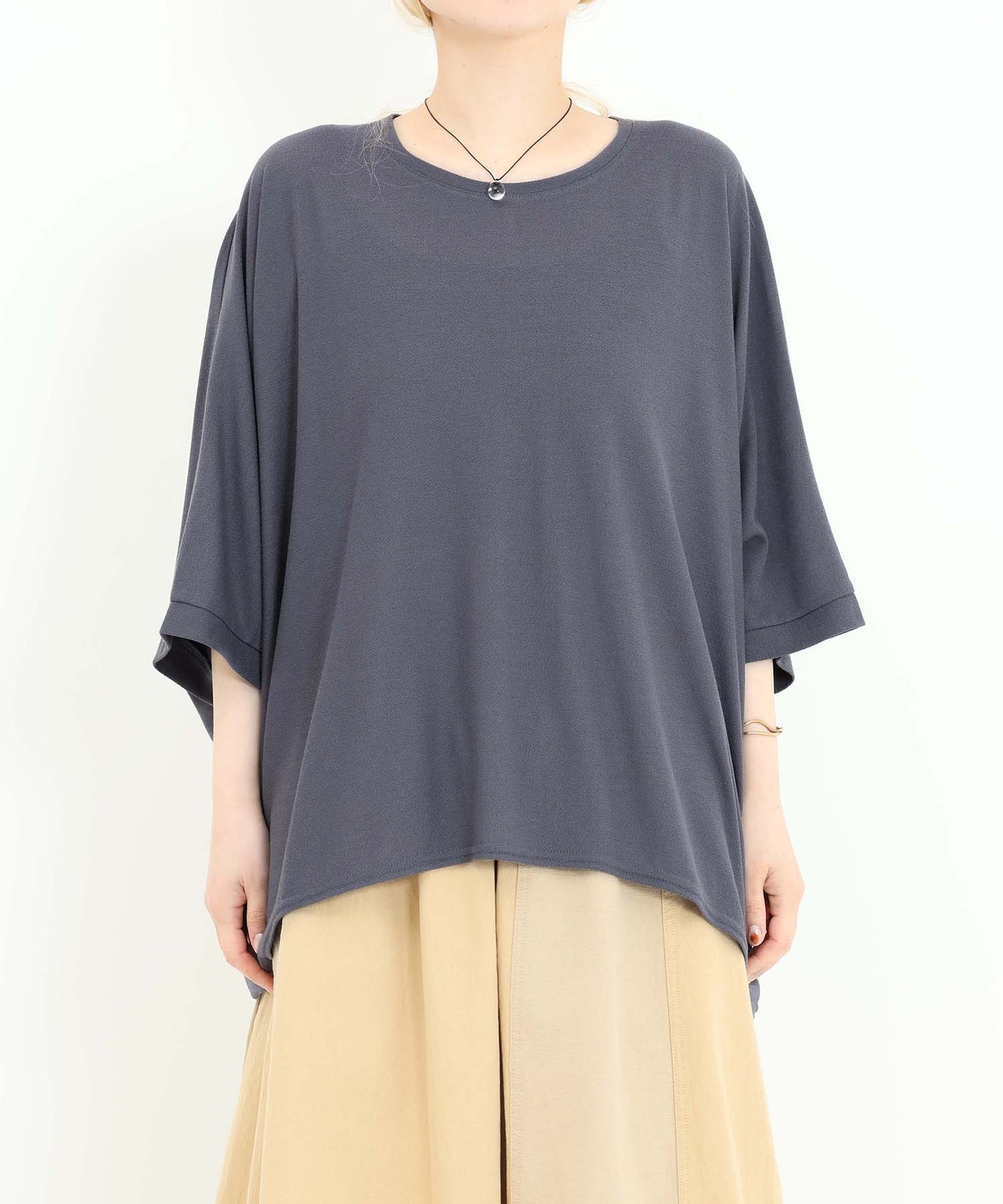 ブルー ※この画像が実物に最も近いお色味です。