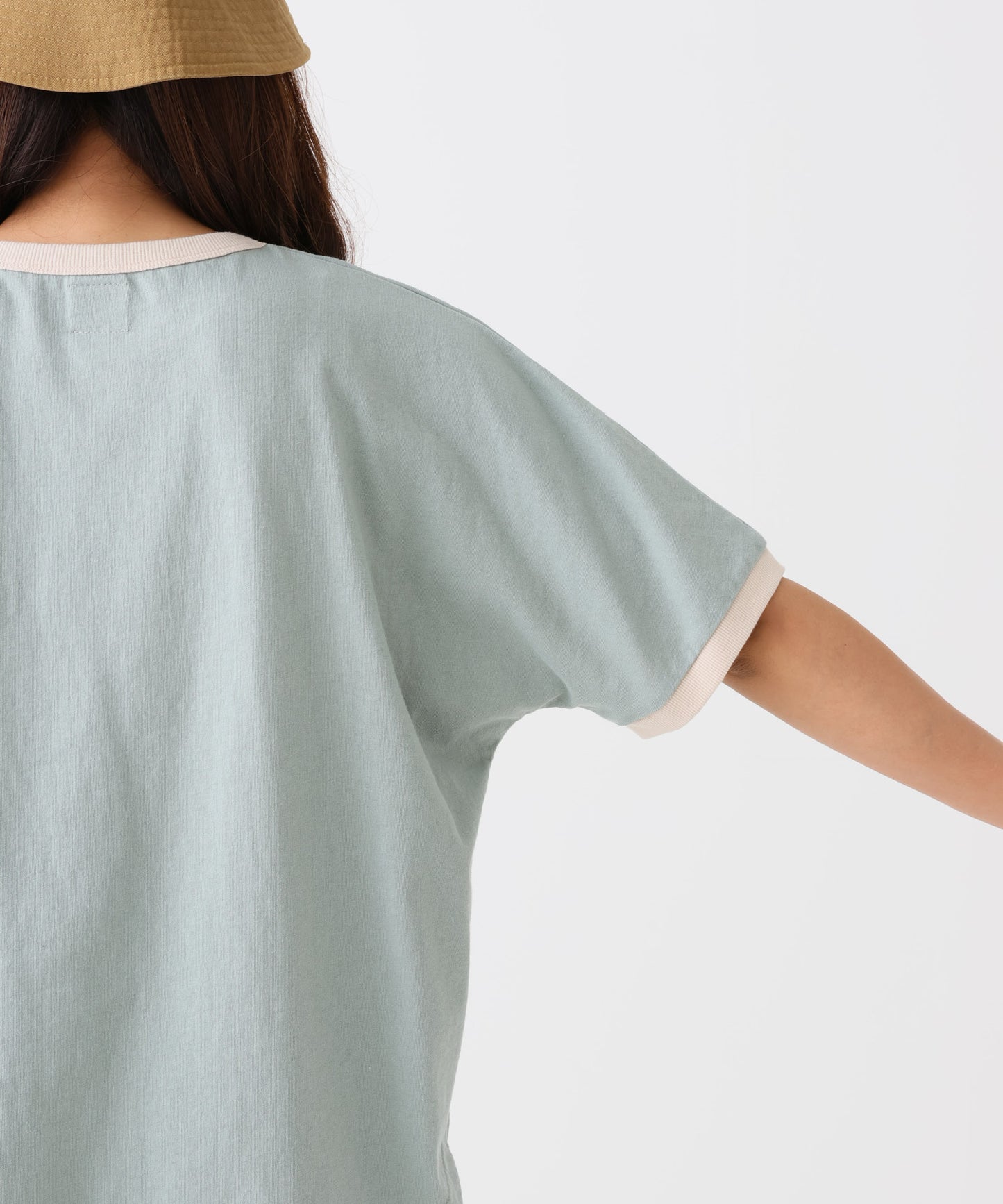 《8/4発売》ハート袖刺繍BIG T