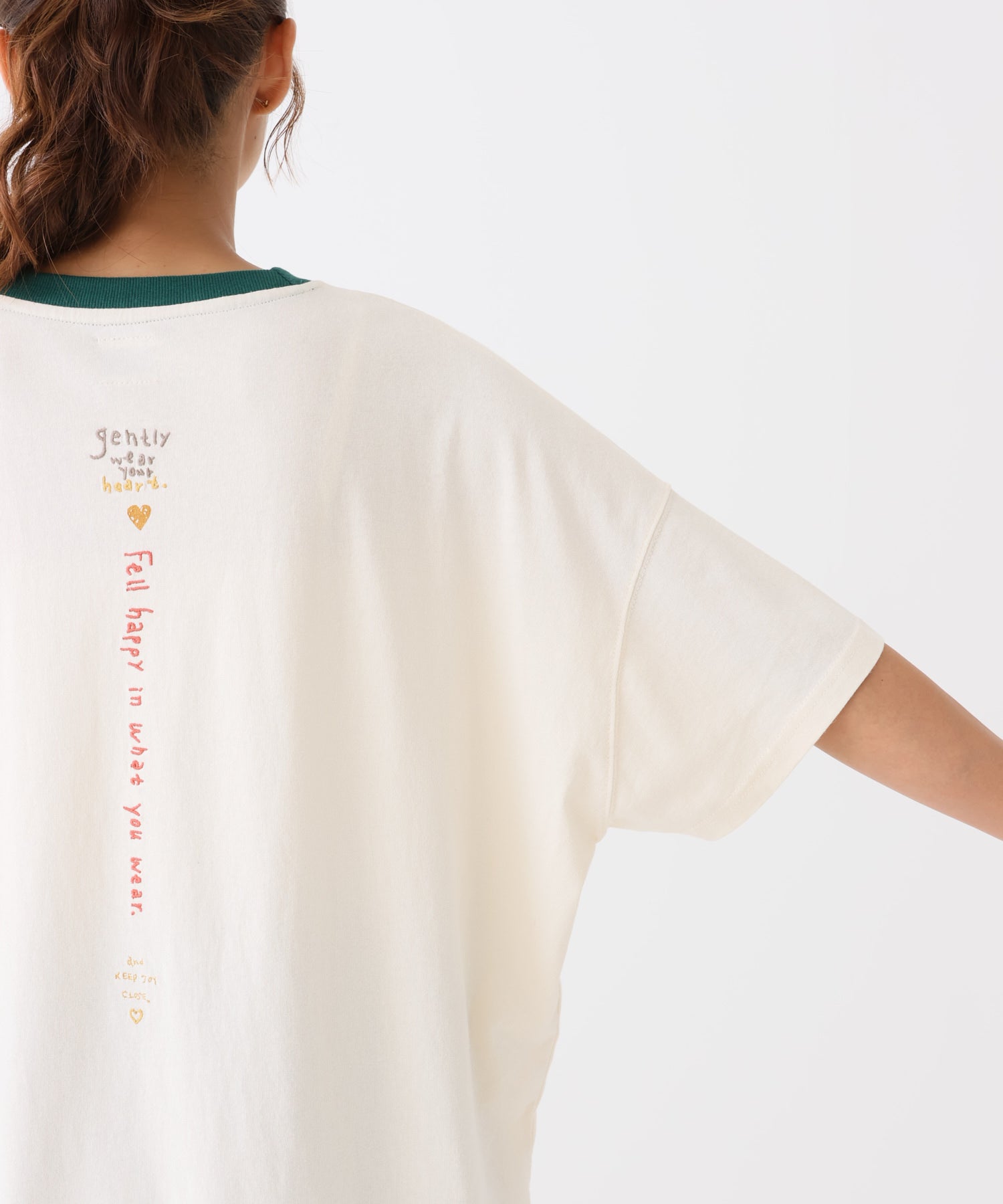 《8/4発売》タテカラフル刺繍チュニック
