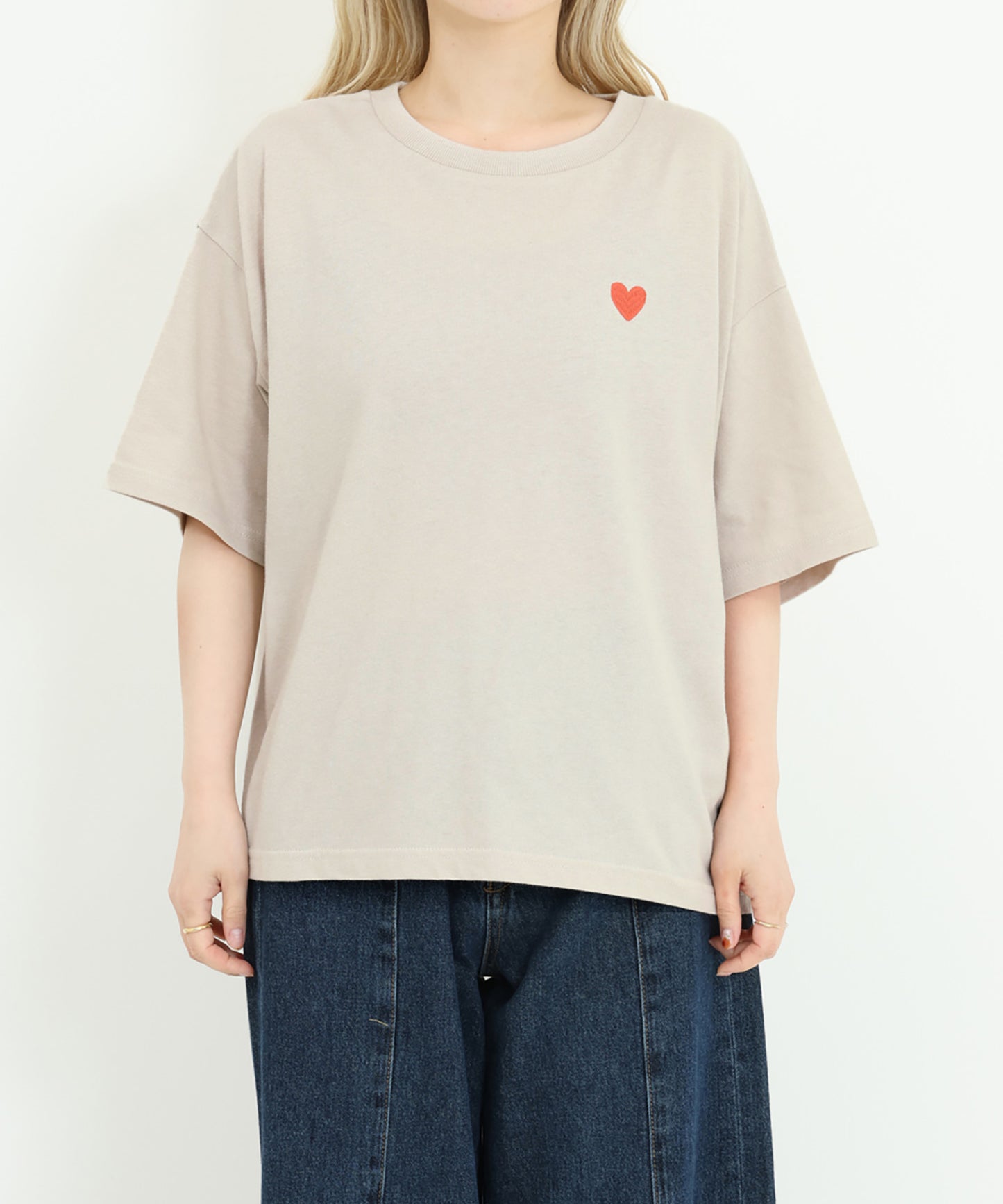 ナチュラル ※この画像が実物に最も近いお色味です。
