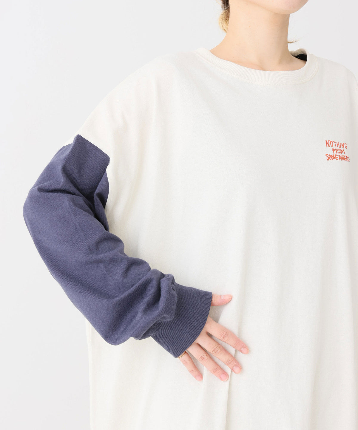 《9/18発売》タテ配色刺繍チュニック