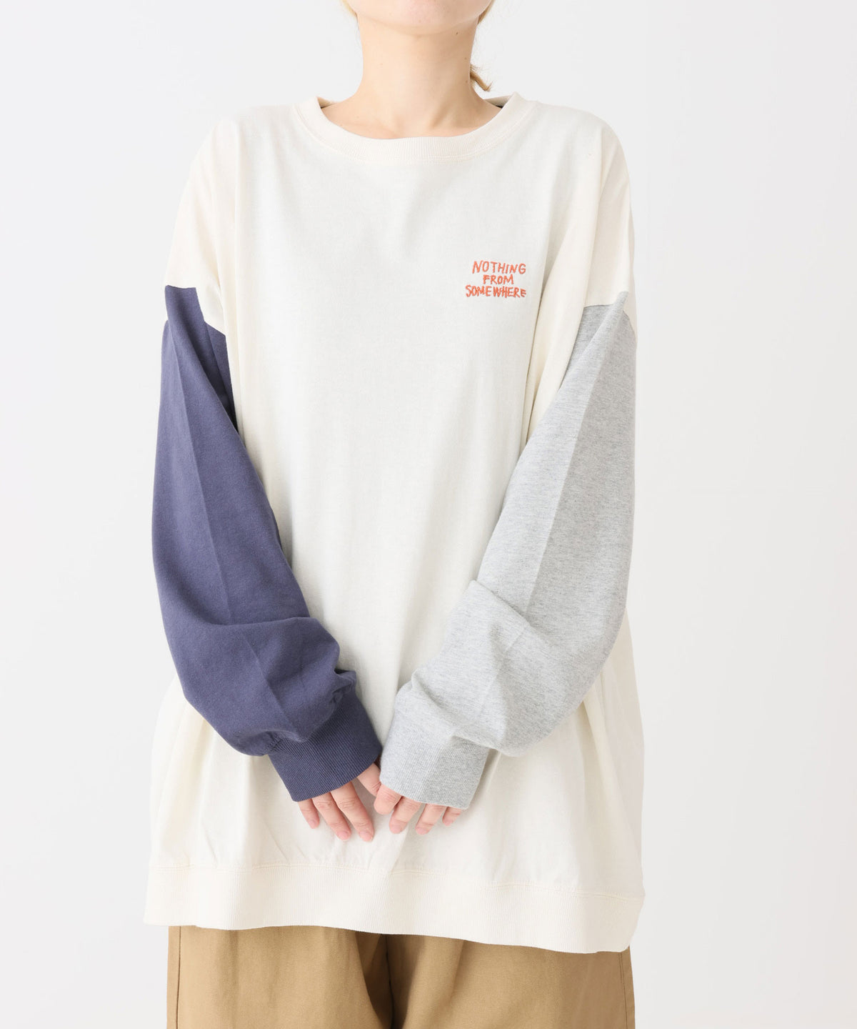 《9/18発売》タテ配色刺繍チュニック