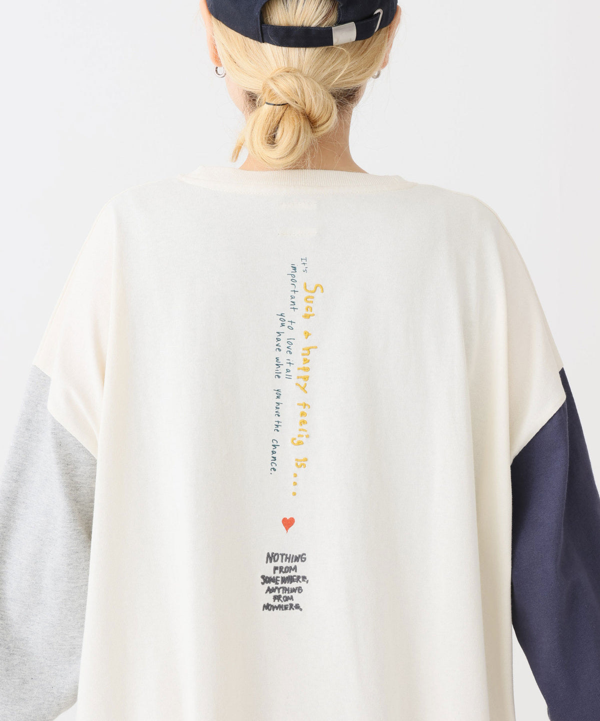 《9/18発売》タテ配色刺繍チュニック