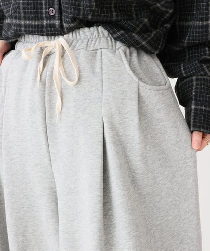 《10/7発売》ロゴ入りBIGスウェットパンツ